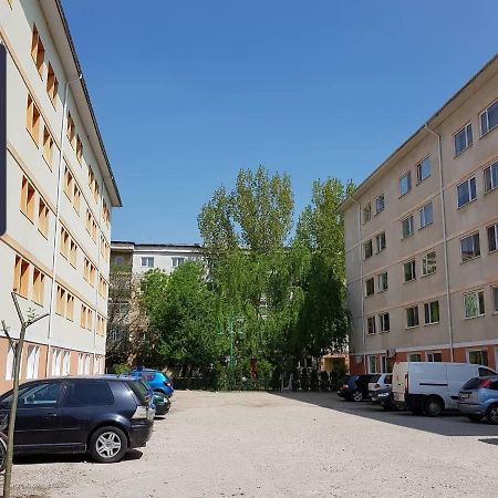 Апартаменти Garsoniere Aby Turnu Magurele Екстер'єр фото